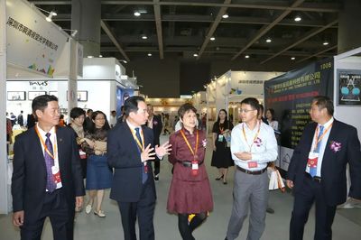 凝心聚力，共绘展会新蓝图——2017广州国际眼镜展热度不减